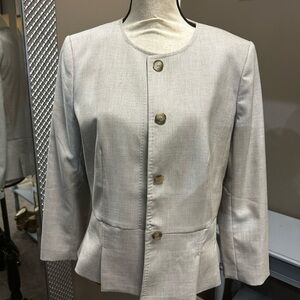 Elegant Cream Women's Jacket
